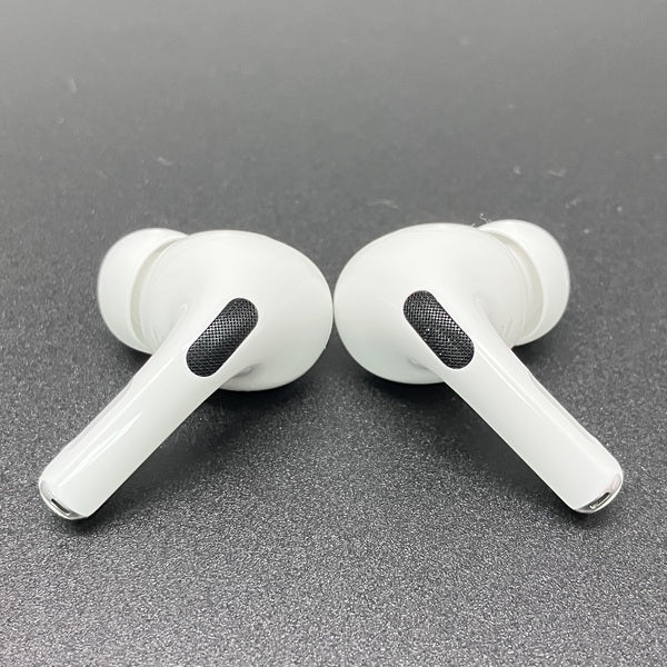 【中古】MagSafe充電ケース(USB-C)付きAirPods Pro(第2世代) MTJV3JA【名古屋】