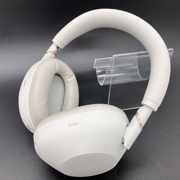 【中古】WH-1000XM6 SM プラチナシルバー【日本橋】