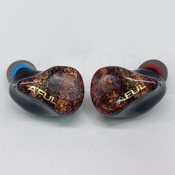 【中古】PERFORMER 8(ケーブル欠品)【秋葉原】