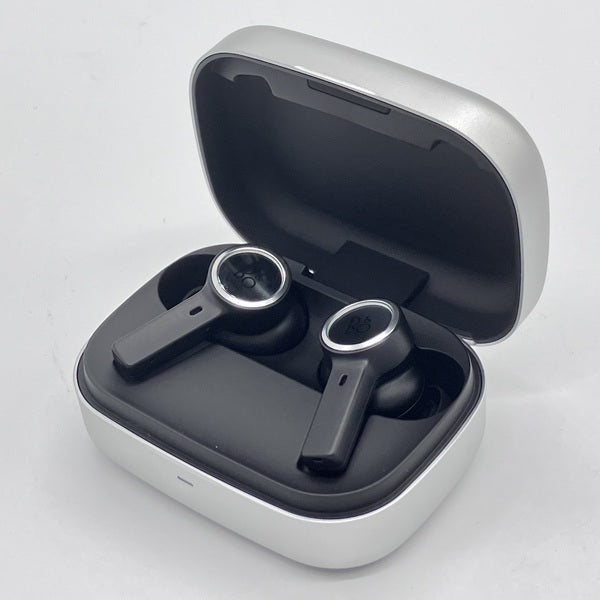【中古】Beoplay Eleven Natural Aluminium【秋葉原】