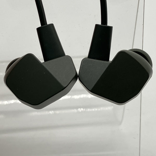 【中古】VR2000 for Gaming 【FI-VR2DPLDO】【日本橋】