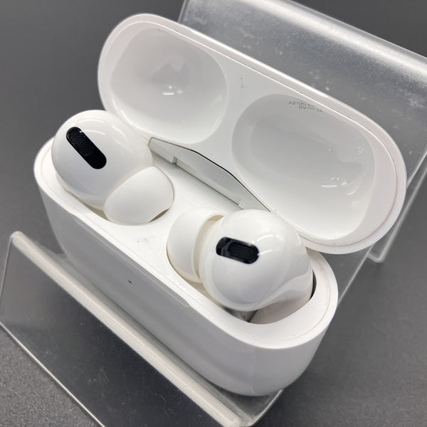 【中古】Apple AirPods Pro MLWK3J/A  (2021/Magsafe)【日本橋】