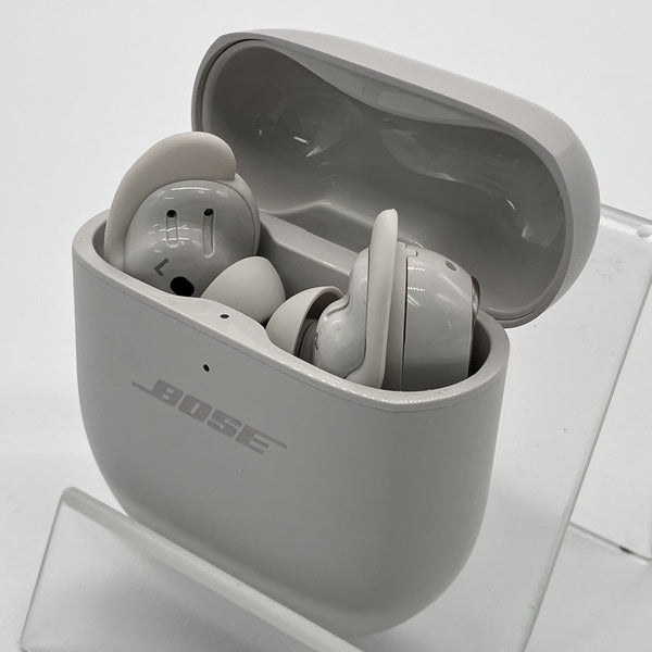 【中古】QuietComfort Ultra Earbuds White Smoke【日本橋】