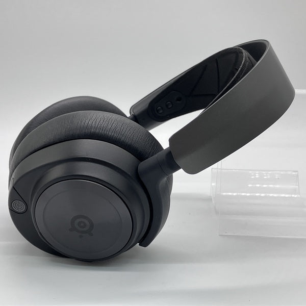 【中古】Arctis Nova Pro 【61527J】【秋葉原】