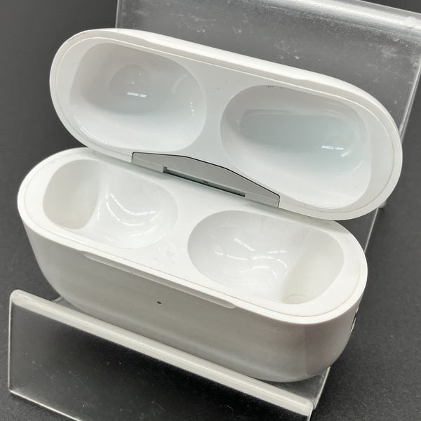 【中古】AirPods Pro (第2世代) 充電ケース (Lightning)【名古屋】