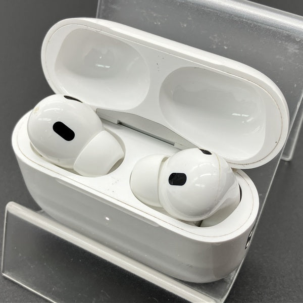【中古】MagSafe充電ケース(USB-C)付きAirPods Pro(第2世代) MTJV3JA【名古屋】