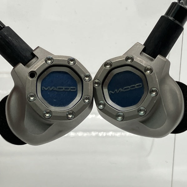 【中古】Typ821 【MDO-T821-TI】【秋葉原】