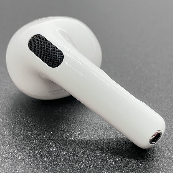 【中古】AirPods 4 (R側)【日本橋】