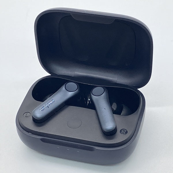 【中古】Air Pro 4 - Black【秋葉原】