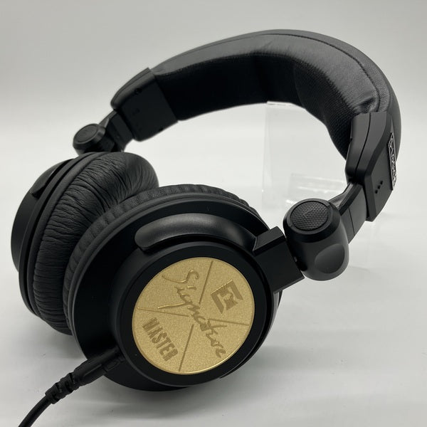 【中古】Signature MASTER MkII 【ULT-SIG-MASTER-MKII】【秋葉原】