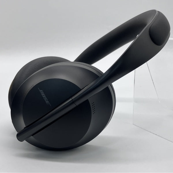 【中古】Noise Cancelling Headphones 700 Triple Black【秋葉原】