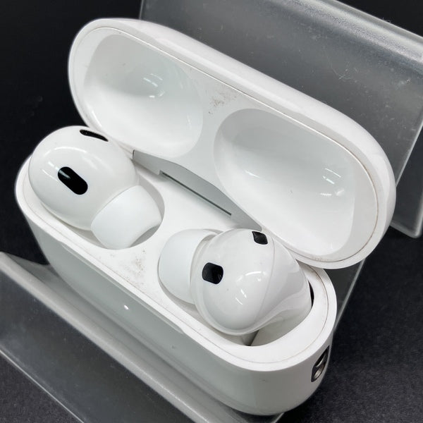 【中古】MagSafe充電ケース(USB-C)付きAirPods Pro(第2世代) MTJV3JA【名古屋】