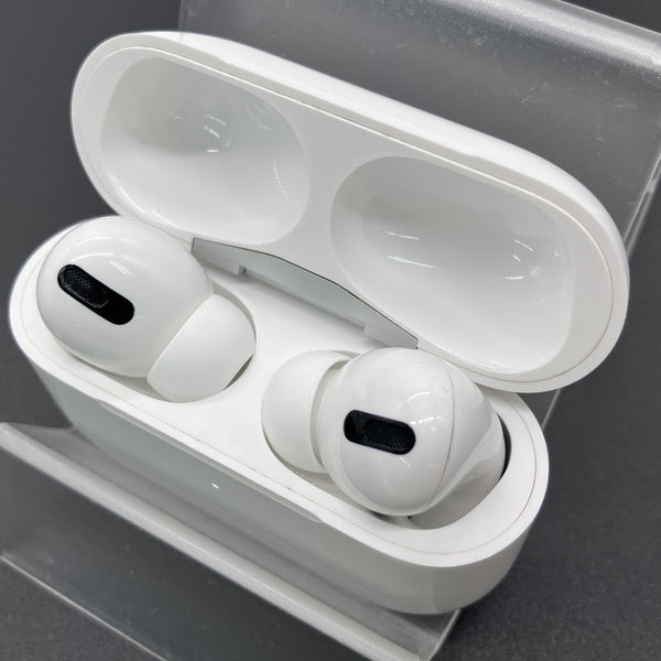 【中古】Apple AirPods Pro MLWK3J/A  (2021/Magsafe)【秋葉原】