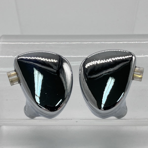 【中古】TRN MT5(ケーブル欠品)【秋葉原】