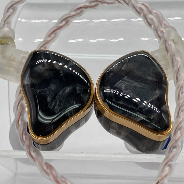 【中古】DB2 ブラック【日本橋】