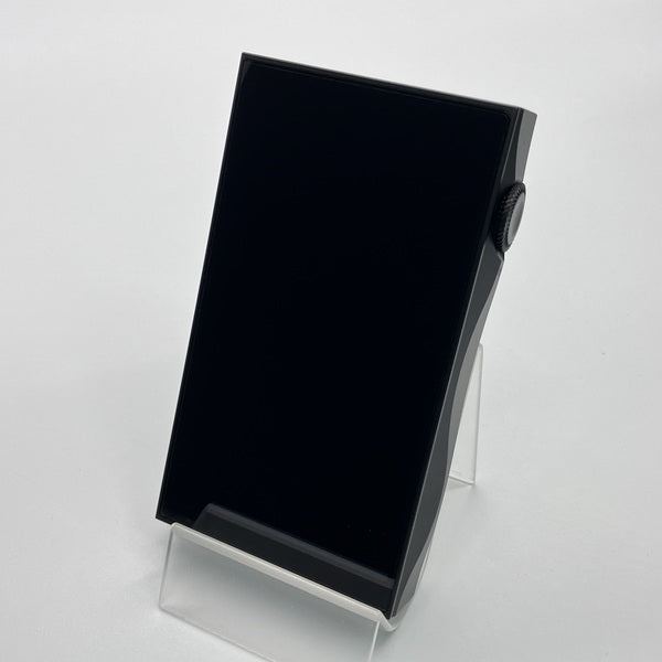 【中古】M3 Plus Black【秋葉原】