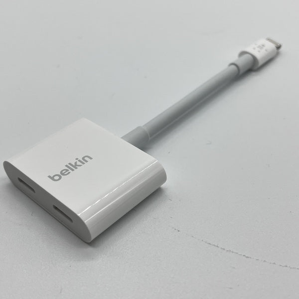 【中古】Belkin ライトニング デュアルアダプター【秋葉原】