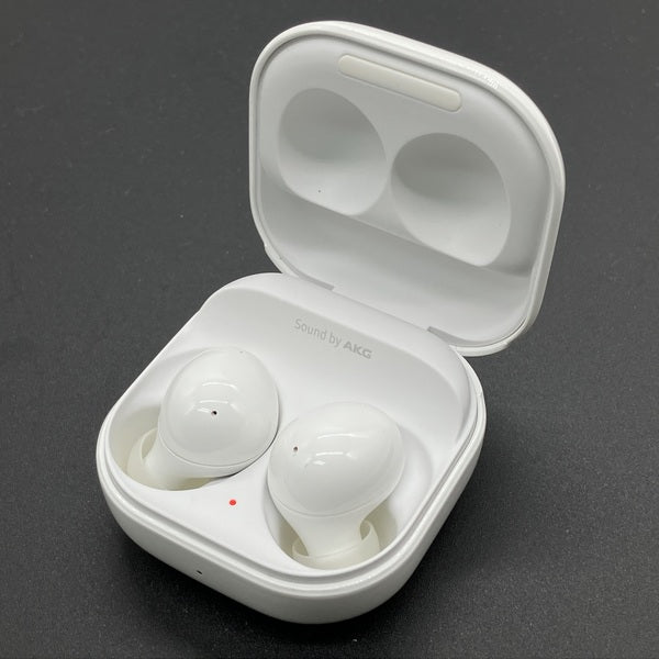 【中古】Galaxy Buds2 White 【SM-R177NZWAXJP】【秋葉原】