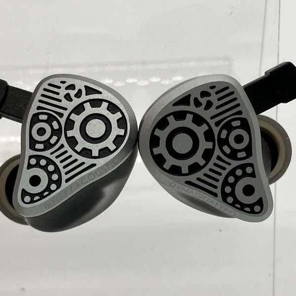 【中古】Dynaquattro【日本橋】