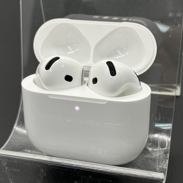 【中古】AirPods 4 MXP63J/A【秋葉原】