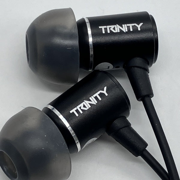 【中古】TRINITY USB-C Black 【AZL-TRINITY-UC-BLK】【秋葉原】