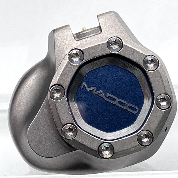 【中古】Typ821 【MDO-T821-TI】【秋葉原】