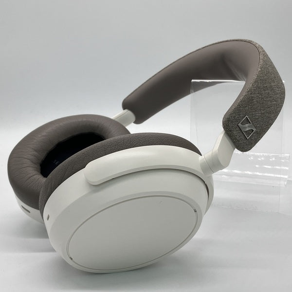 【中古】MOMENTUM 4 Wireless ホワイト 【M4AEBT WHITE】【秋葉原】