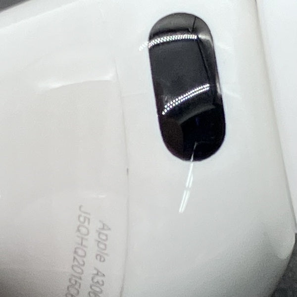 【中古】AirPods Pro 3 MFHP4J/A【秋葉原】