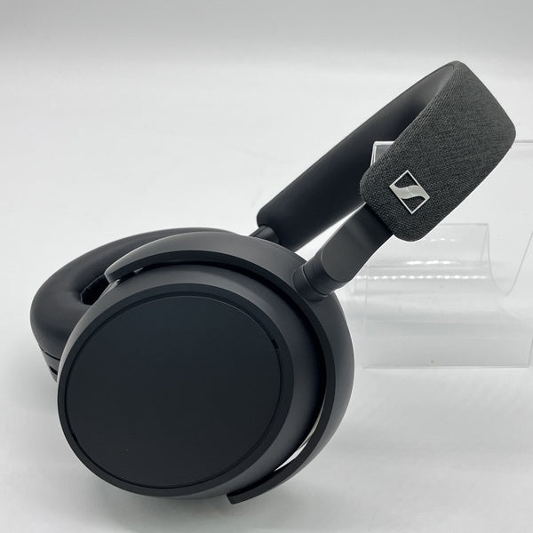 【中古】MOMENTUM 4 Wireless ブラック 【M4AEBT BLACK】【秋葉原】