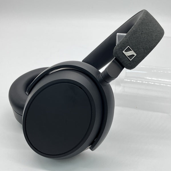 【中古】MOMENTUM 4 Wireless ブラック 【M4AEBT BLACK】【秋葉原】