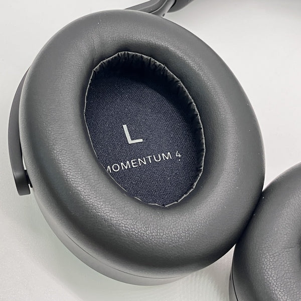 【中古】MOMENTUM 4 Wireless ブラック 【M4AEBT BLACK】【秋葉原】