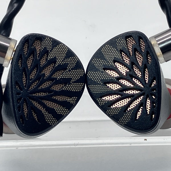 【中古】Yu Xuan Ji (魚玄機) 3.5mm シングルエンド【秋葉原】