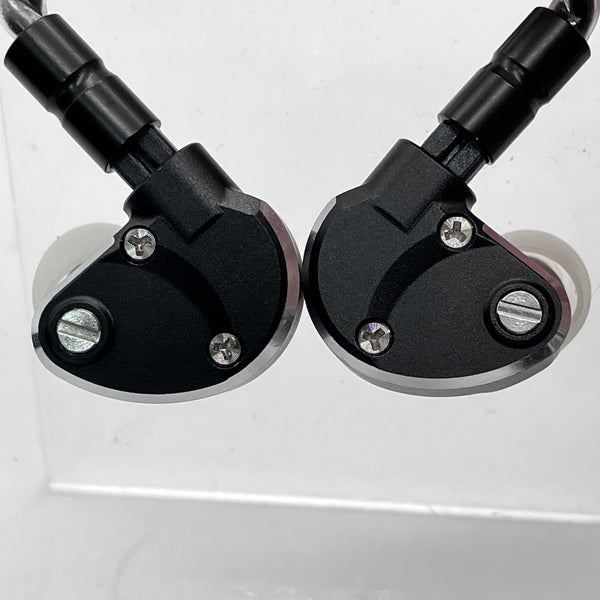 【中古】RE3GS【日本橋】