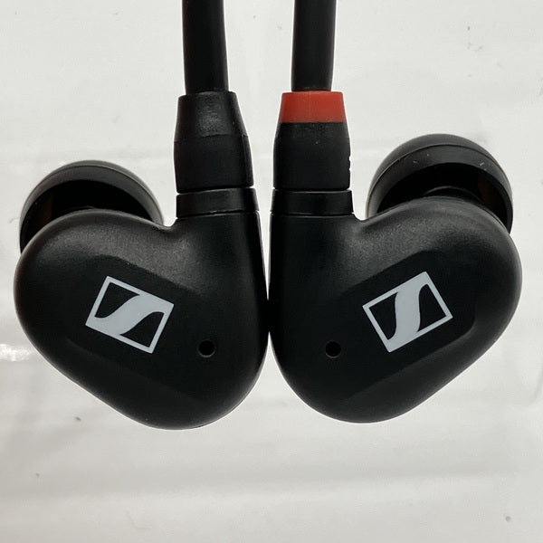 【中古】IE 100 PRO BLACK【秋葉原】