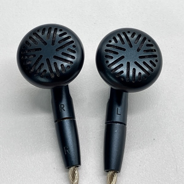【中古】FF5 Black 【FIO-IEM-FF5-B】【秋葉原】