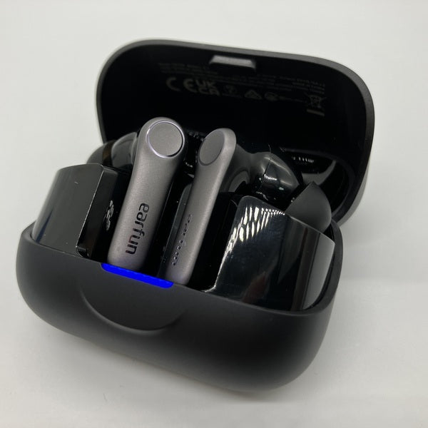 【中古】Air Pro 4+ Black【秋葉原】