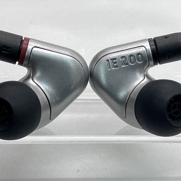 【中古】IE 200 Silver Edition【秋葉原】