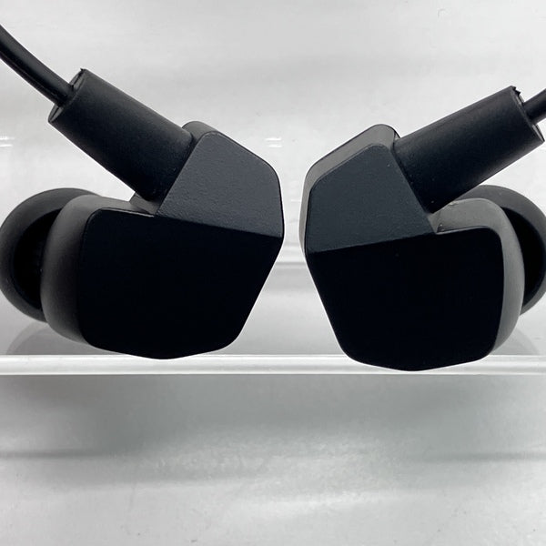 【中古】VR3000 for Gaming 【FI-VR3DPLMB】【秋葉原】
