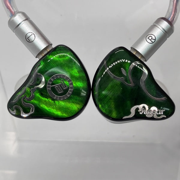【中古】DEFIANT【名古屋】