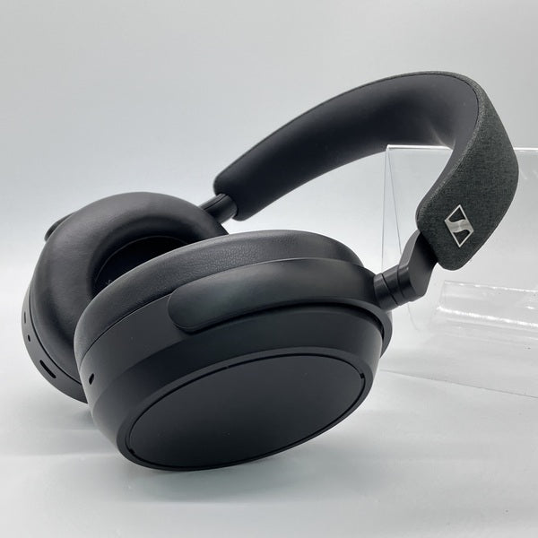 【中古】MOMENTUM 4 Wireless ブラック 【M4AEBT BLACK】【秋葉原】