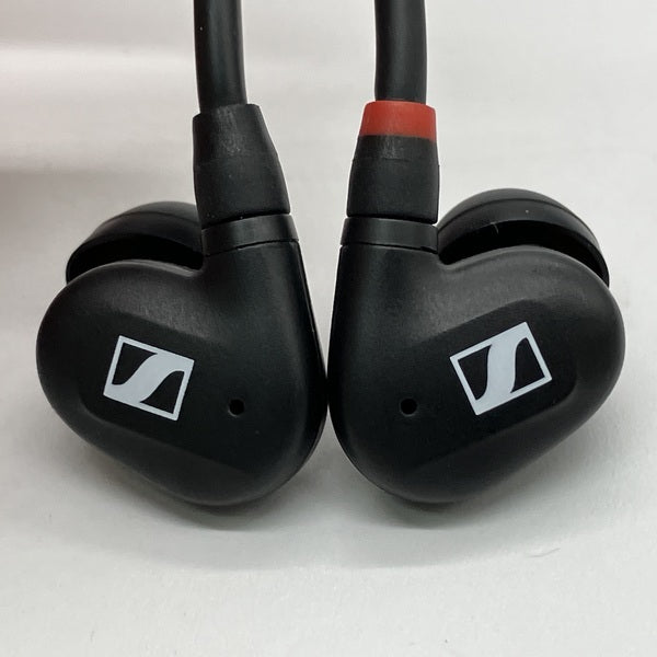 【中古】IE 100 PRO BLACK【秋葉原】