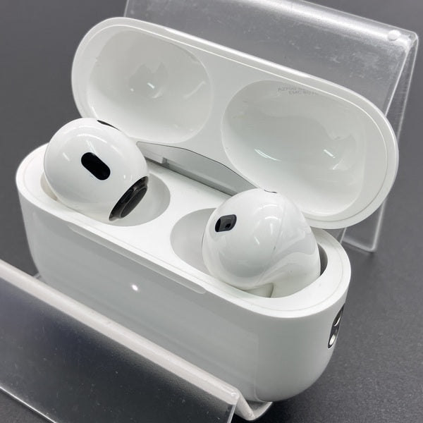 【中古】AirPods Pro (第2世代) MQD83J/A【秋葉原】