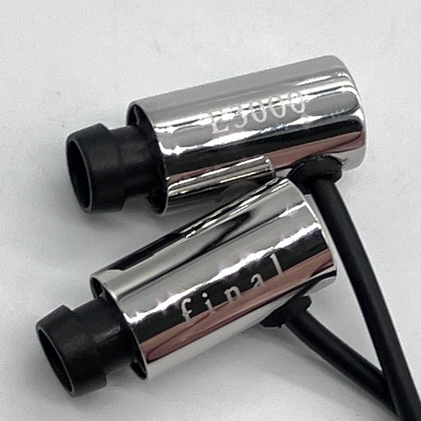 【中古】E3000 【FI-E3DSS】【日本橋】