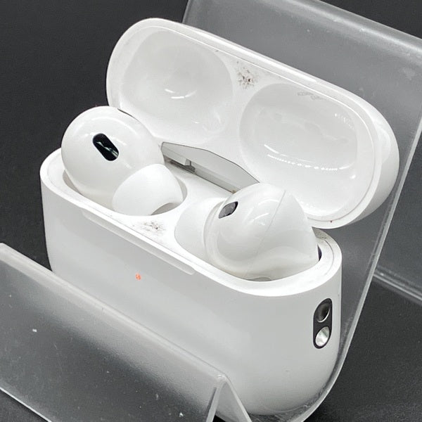 【中古】MagSafe充電ケース(USB-C)付きAirPods Pro(第2世代) MTJV3JA【日本橋】