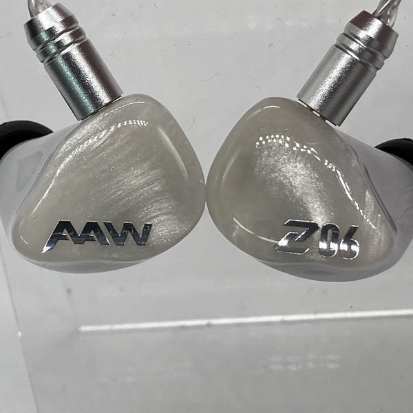 【中古】Z06 Blanc Edition(Universal Fit)【秋葉原】