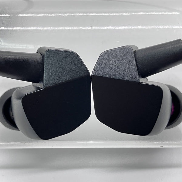 【中古】VR3000 for Gaming 【FI-VR3DPLMB】【秋葉原】