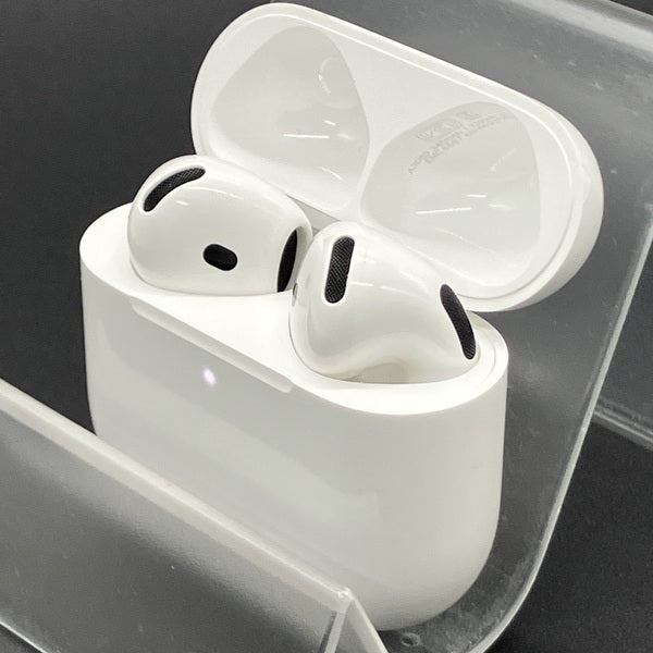 【中古】AirPods 4 MXP93J/A（アクティブノイズキャンセリング搭載）【日本橋】