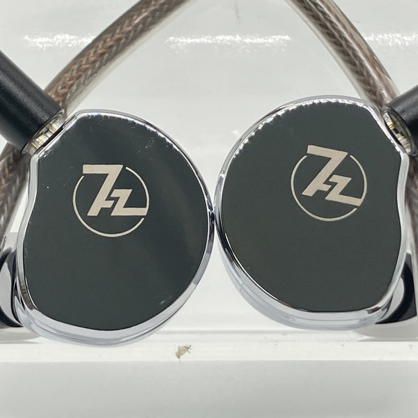【中古】7HZ×Crinacle Divine【秋葉原】
