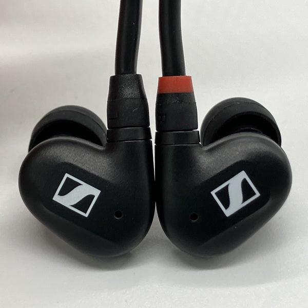 【中古】IE 100 PRO BLACK【秋葉原】