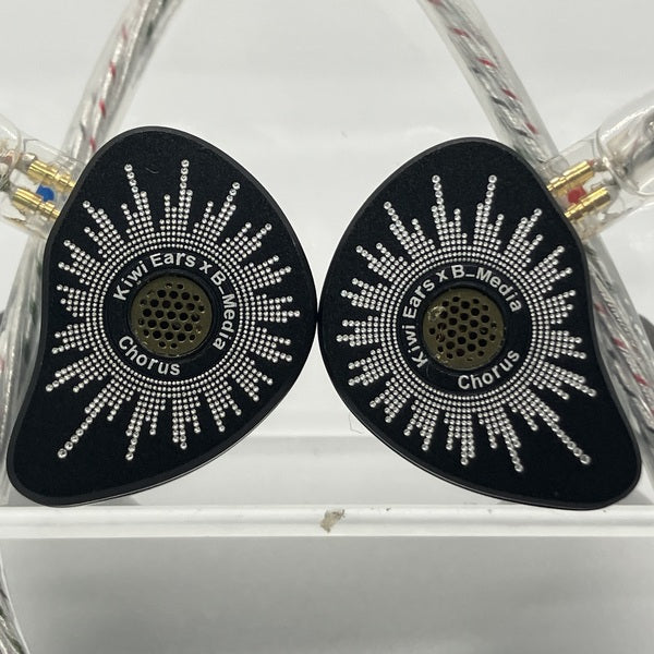 【中古】Kiwi Ears x B_Media: Chorus【秋葉原】